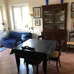 Casa Merini 아파트